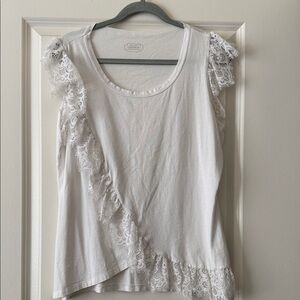 Elegant White Intimissimi Lace Trim Top